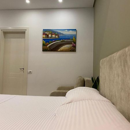 Vila Marjana Sarande Bagian luar foto