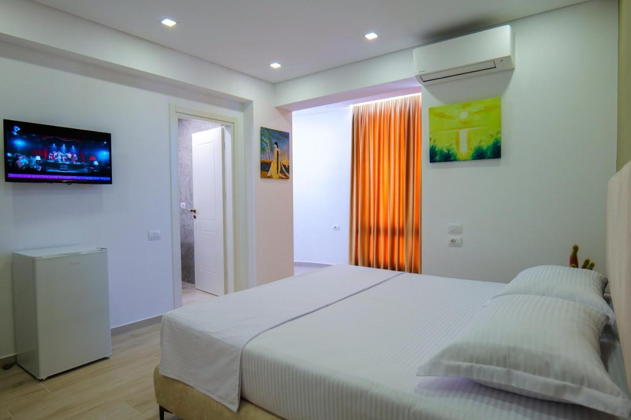 Vila Marjana Sarande Bagian luar foto