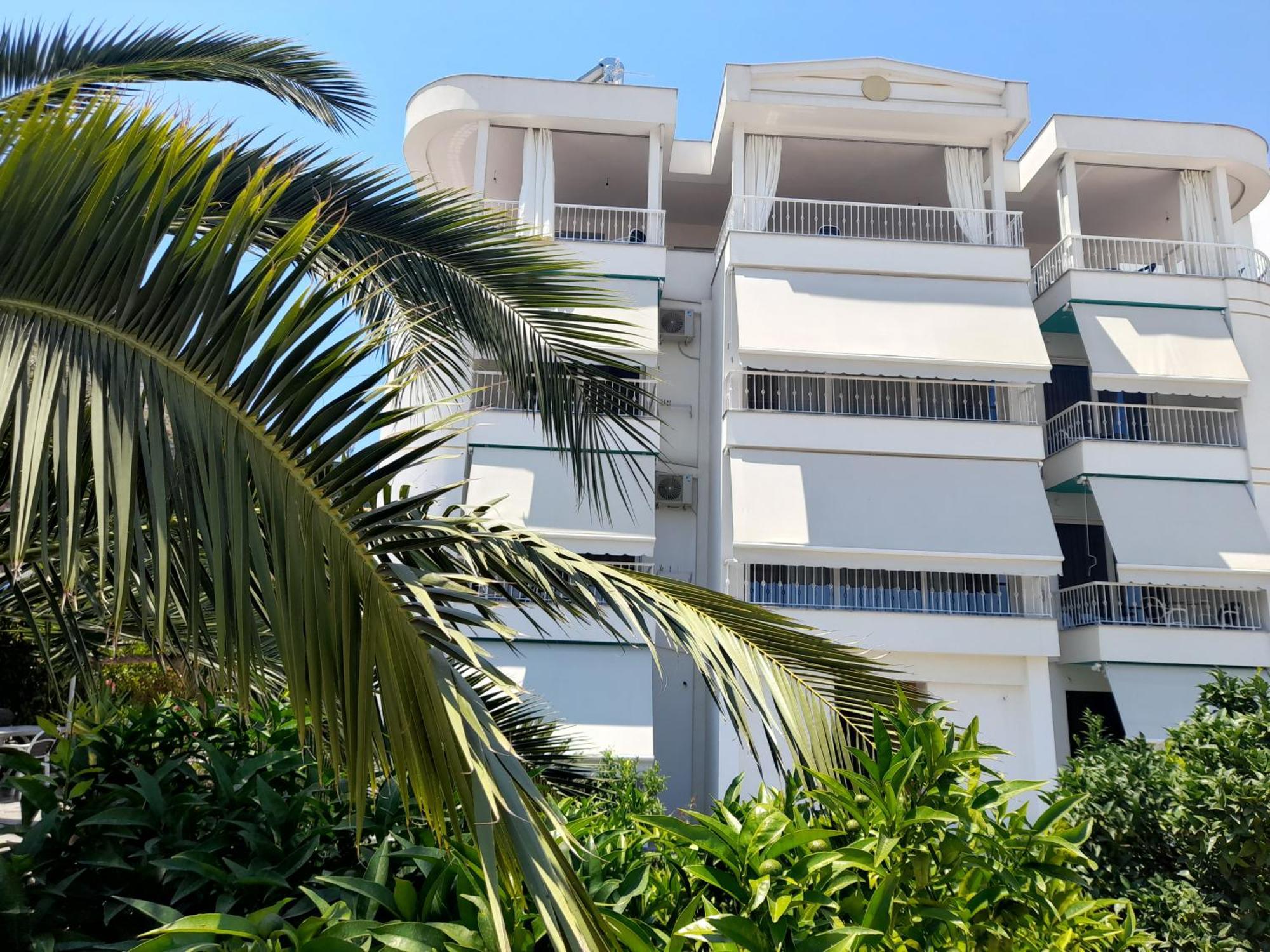 Vila Marjana Sarande Bagian luar foto