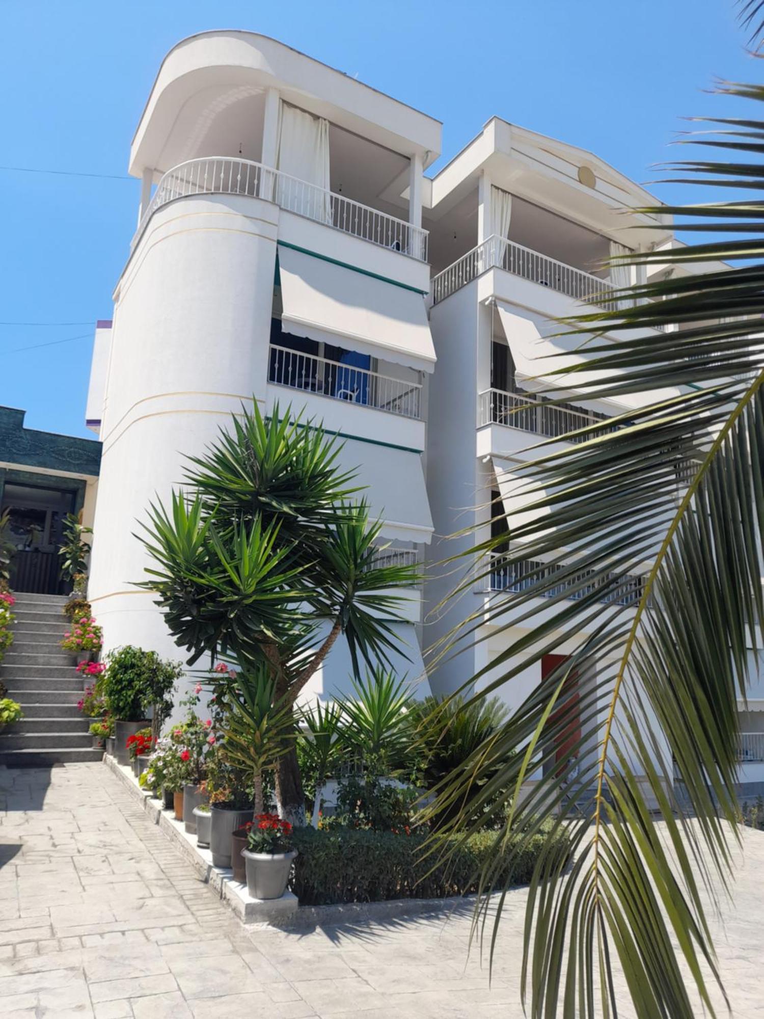Vila Marjana Sarande Bagian luar foto