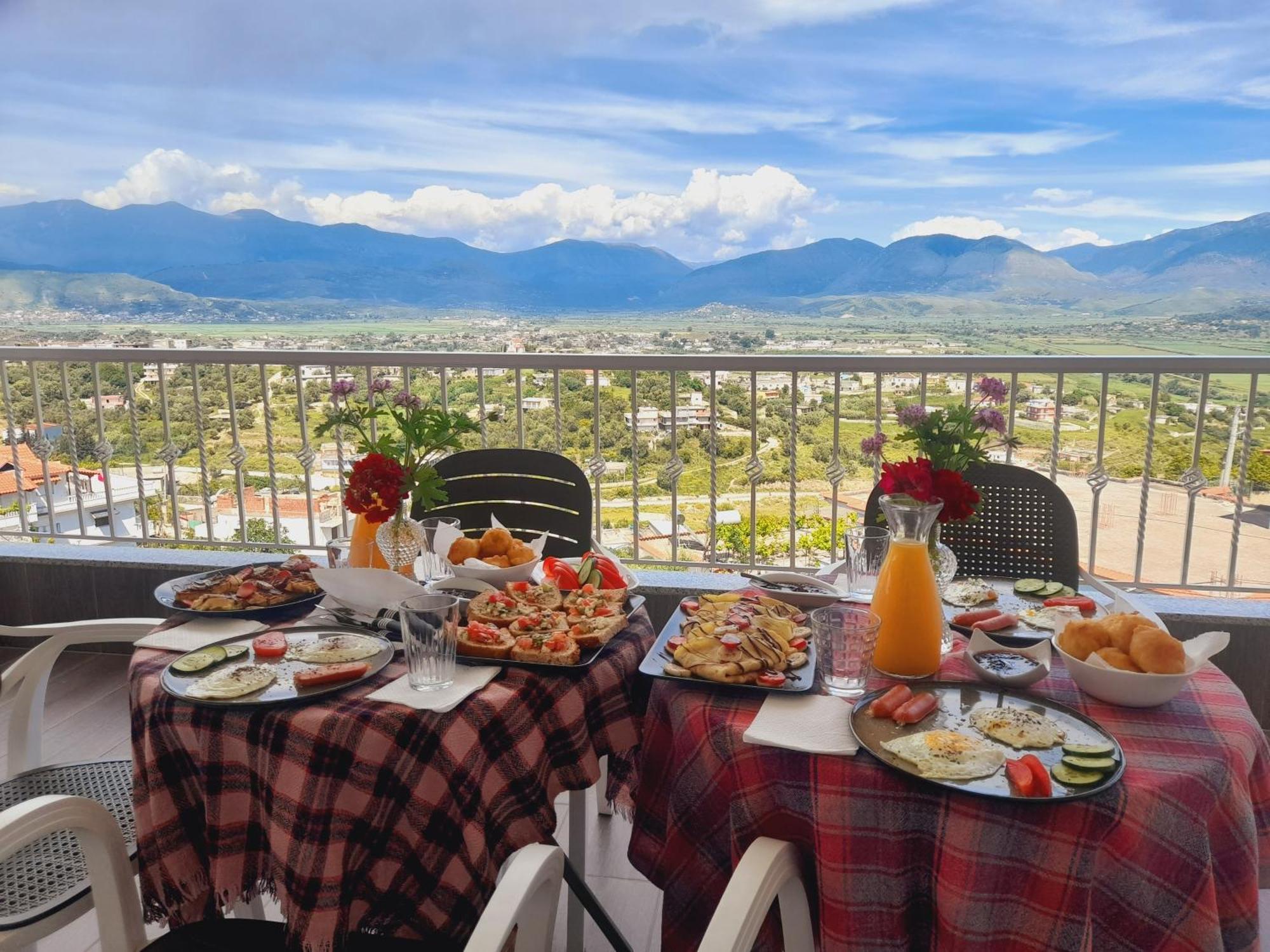 Vila Marjana Sarande Bagian luar foto